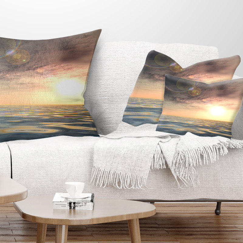 Coussin de mer ciel foncé avec nuages au soleil, Rectangle 12" x 20"