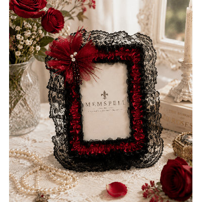 Cadre photo gothique rouge Valentina