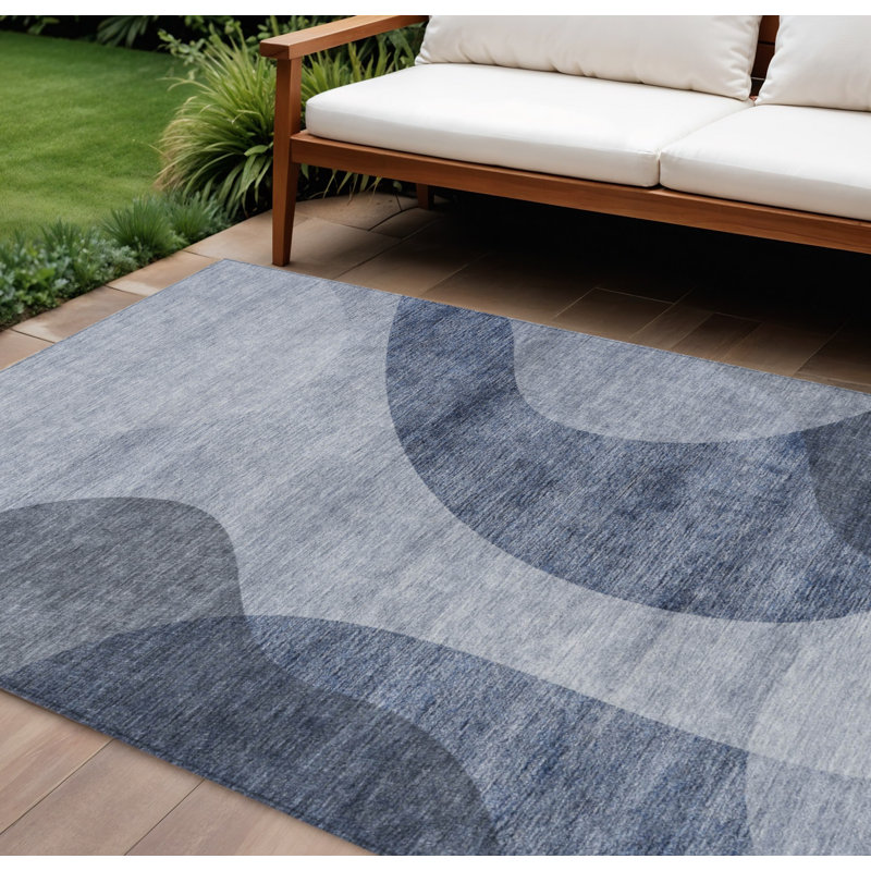 Tapis intérieur lavable abstrait bleu denim et bleu ciel HomeRoots 8 pi x 10 pi