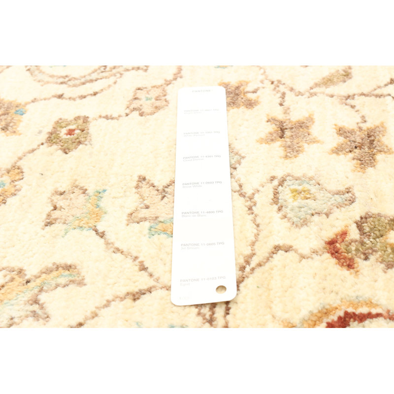 Tapis crème Peshawar Oushak 4 pi 1 po x 4 pi 2 po