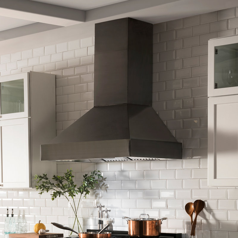 48" 700 CFM Ducted Wall Mount Range Hood in Black Stainless Steel