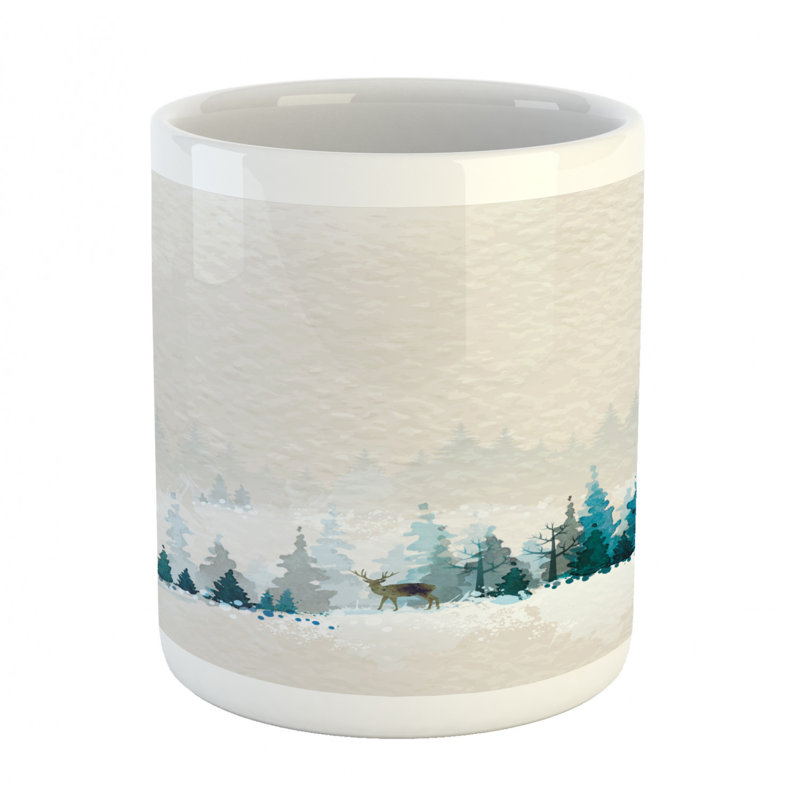 Grande tasse à café en scène d’hiver