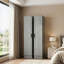 Grande armoire peu encombrante avec tablettes et tringle-116129778