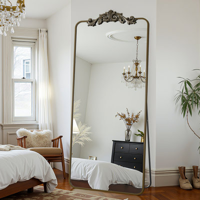 Retro engraved full-length mirror