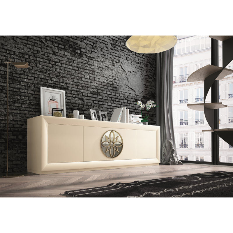 Buffet azkary A l, Haute brillance