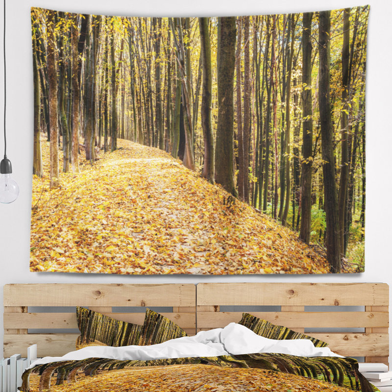 Tapisserie «Dense Autumn Forest Woods», H 32 po x l 39 po