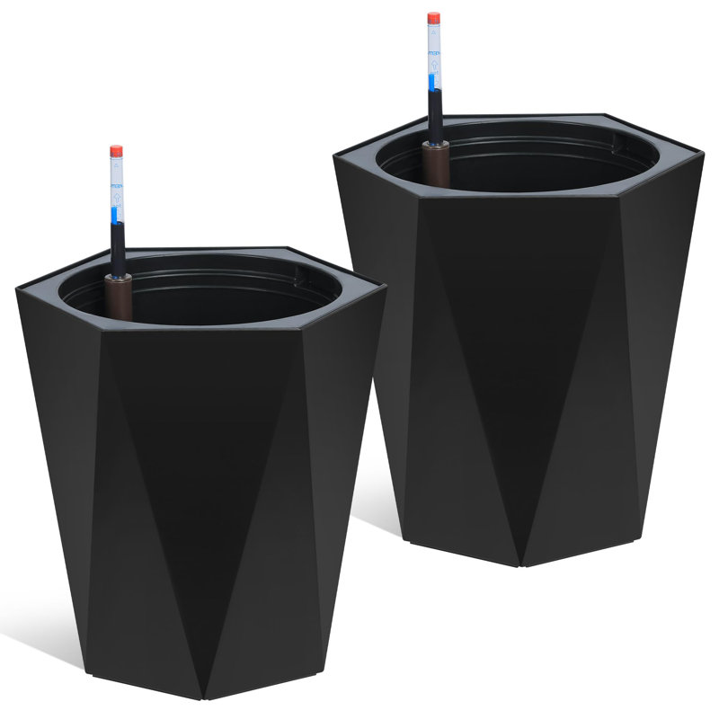 Planter, Black