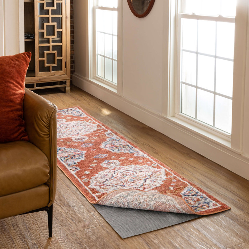Sous-tapis gris Mohawk Home, Rectangle 2 pi x 8 pi