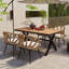 Ensemble contemporain d'extérieur avec chaises en rotin PE et table en bois plastique, convient aux jardins et aux pelouses