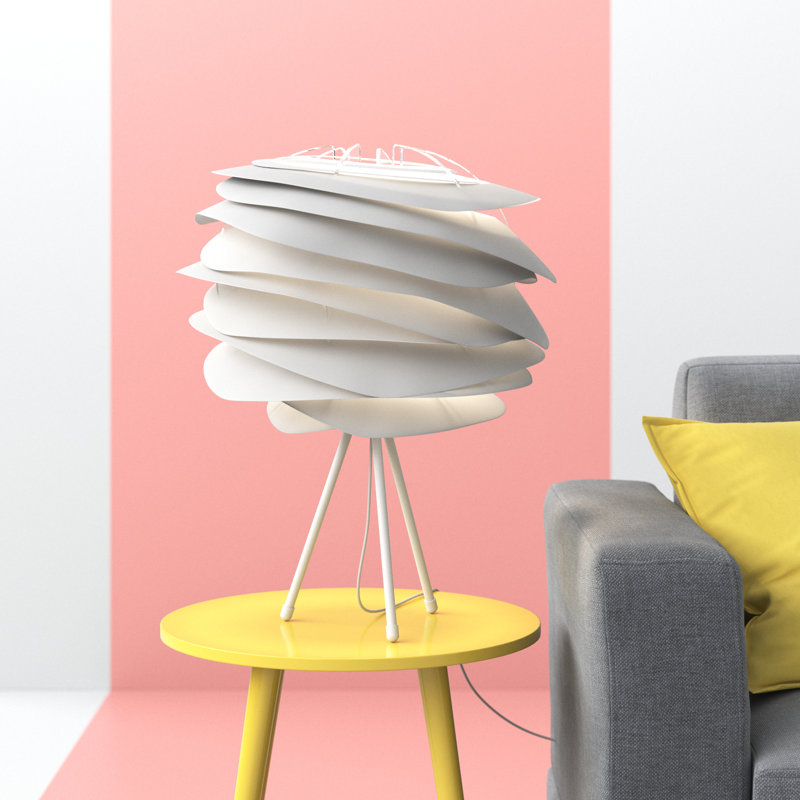 Carmina Metal Tripod Lamp, White