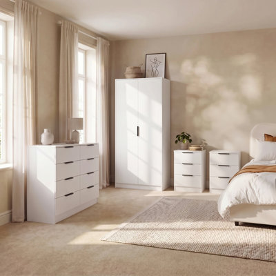 Glenhaven 4 Piece Bedroom Set
