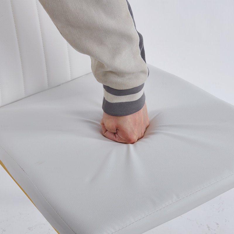 Ensemble de 4 chaises, pieds chromés, Blanc