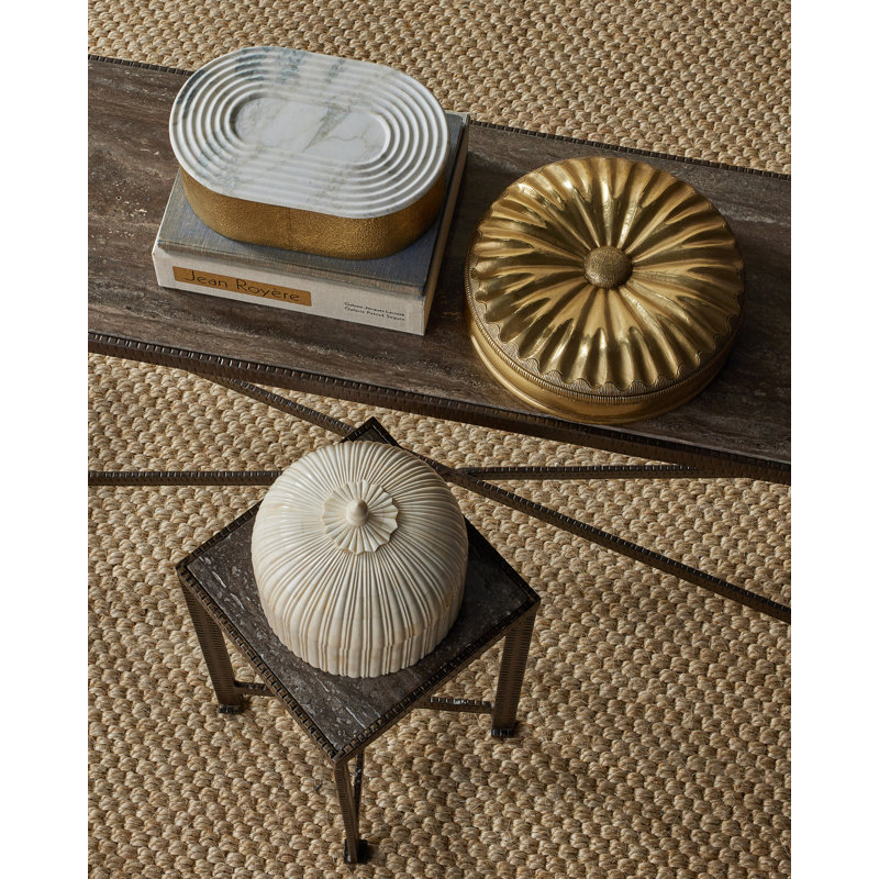 Table d'appoint Ampleur, 22.5” H x 24” W x 24” D