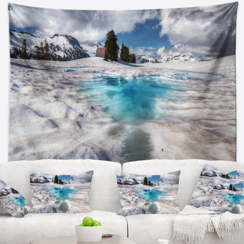 Tapisserie de lake bonhomme de neige recouvert de neige avec accessoires suspendus inclus, H 50 po x l 60 po