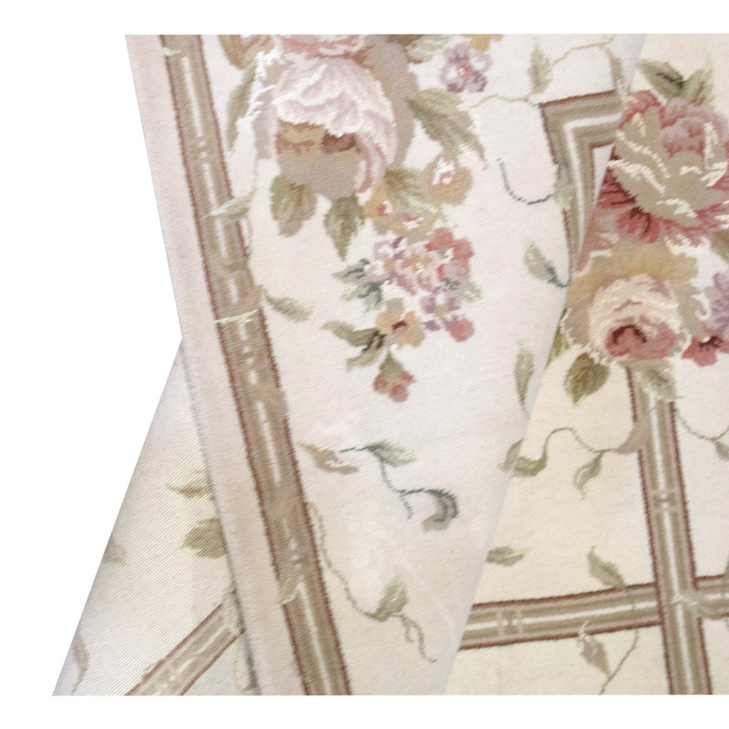Hand Knotted Oriental Area Rug
