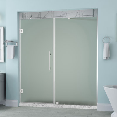 Porte de douche à charnière 64 po x 72 po Belmore