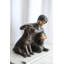 Sculpture de bronze en bronze pour enfant avec un chien 21 po x 18 po x 23 po