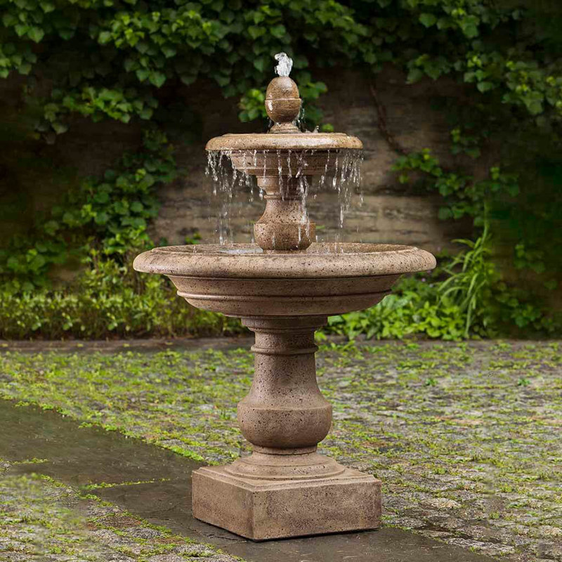 Fontaine en béton Caterina, Pierre calcaire vieillie