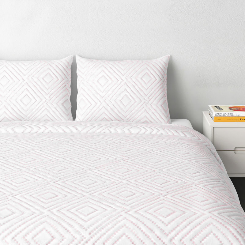 House Modern & Contemporary Cotton Geometric Shapes Quilt, Pink, Twin/Twin XL Quilt + 1 Sham