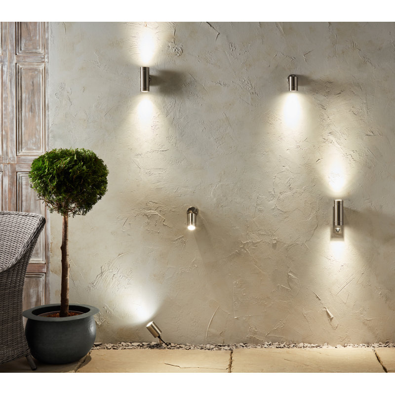 Aariyah Integrated LED Outdoor Armed Sconce, Silver