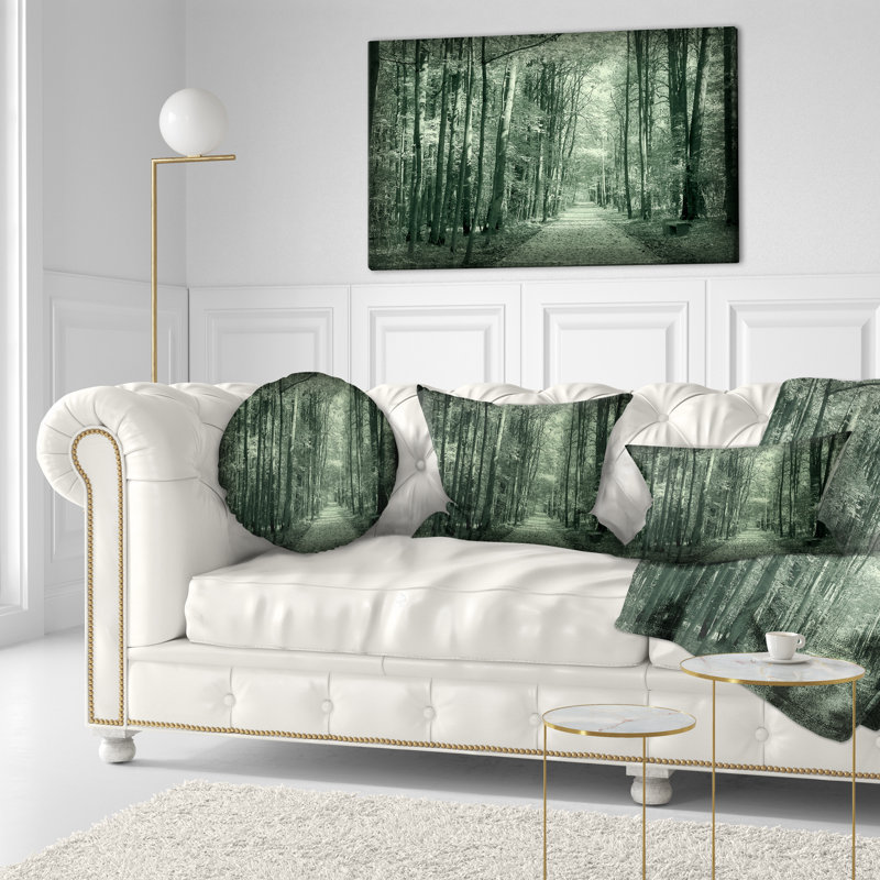 Coussin lombaire en bois d’automne foncé forest road