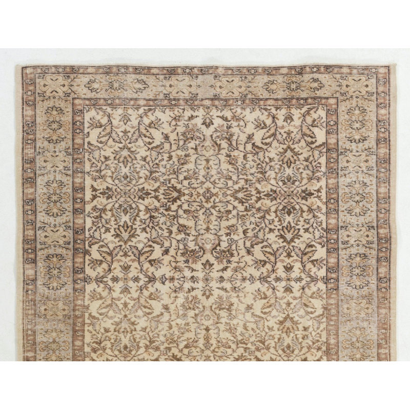 Tapis turc Mid-Century à motif floral Oushak