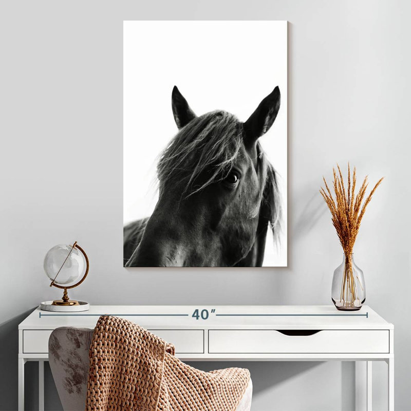 Cheval noir sauvage Brampt, H 30 po x l 20 po