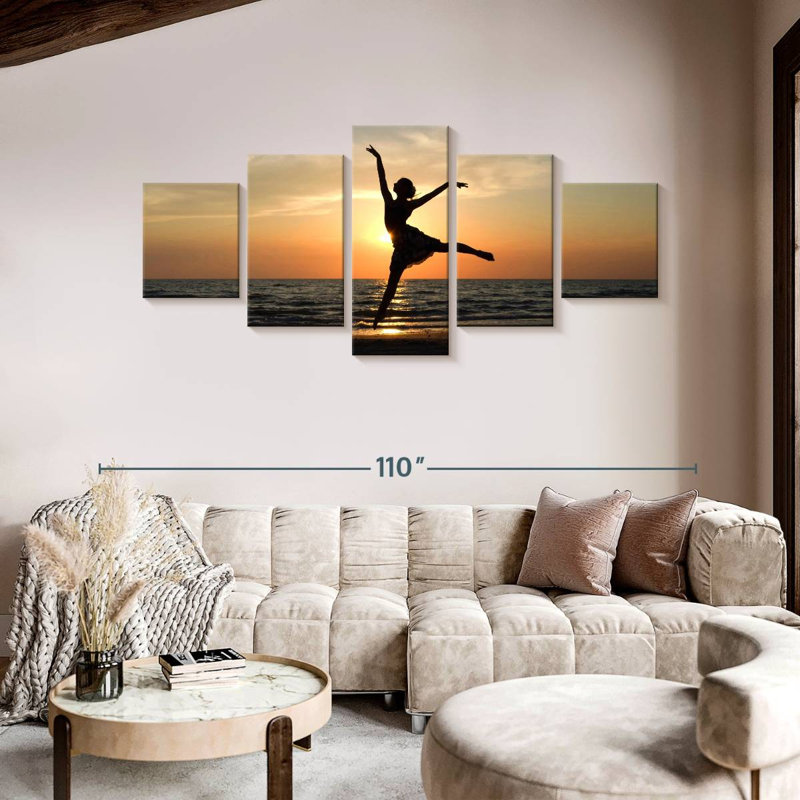 Ballerine au coucher du soleil, H 42 po x l 92 po
