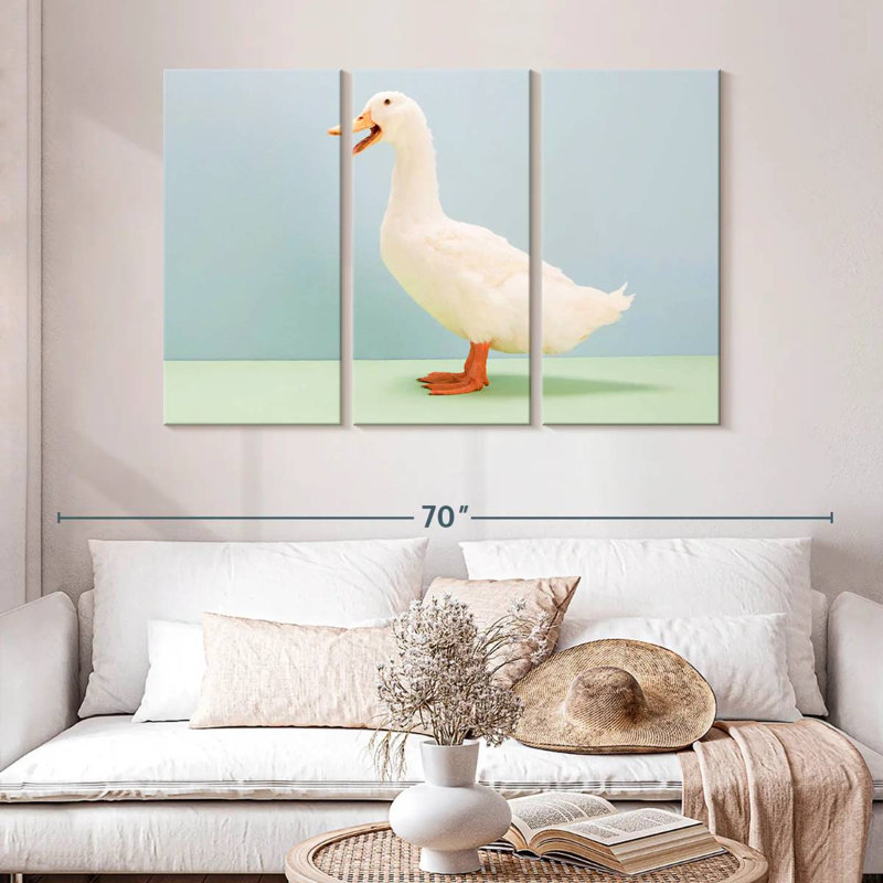 Brampt White Duck, 32" H x 50" W