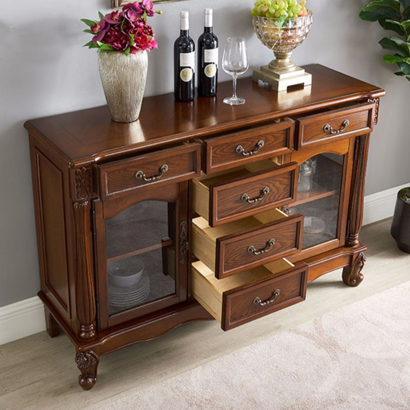 Buffet brun en bois massif et verre, H 33,86 po x l 43,31 po x P 15,35 po