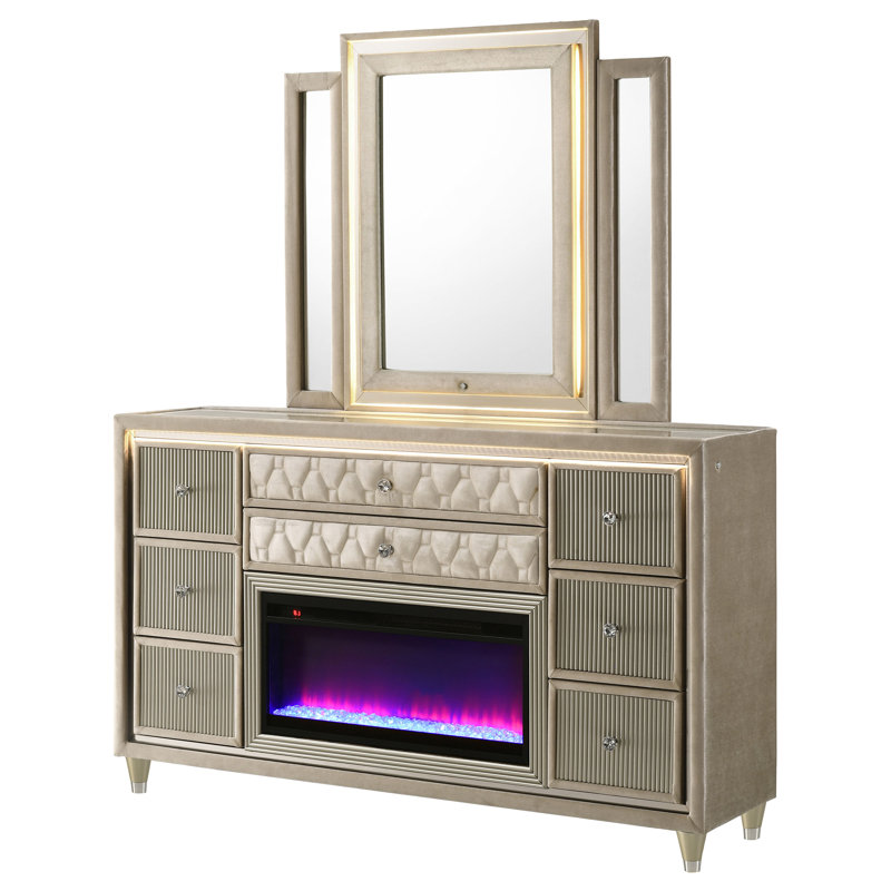 Commode à 8 tiroirs avec miroir à trois panneaux Stanton