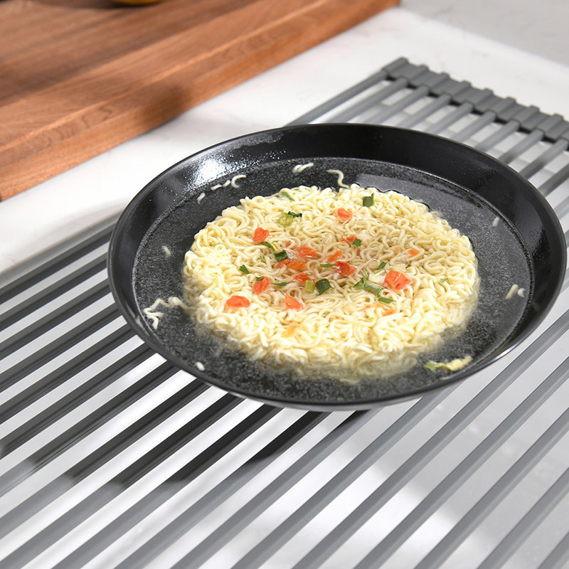 Robinet d'évier de cuisine à filtre rétractable noir mat avec grille de séchage pour vaisselle, robinet à 3 voies, tête de pulvérisation à double fonction à poignée unique, tête contemporaine en laiton massif 44