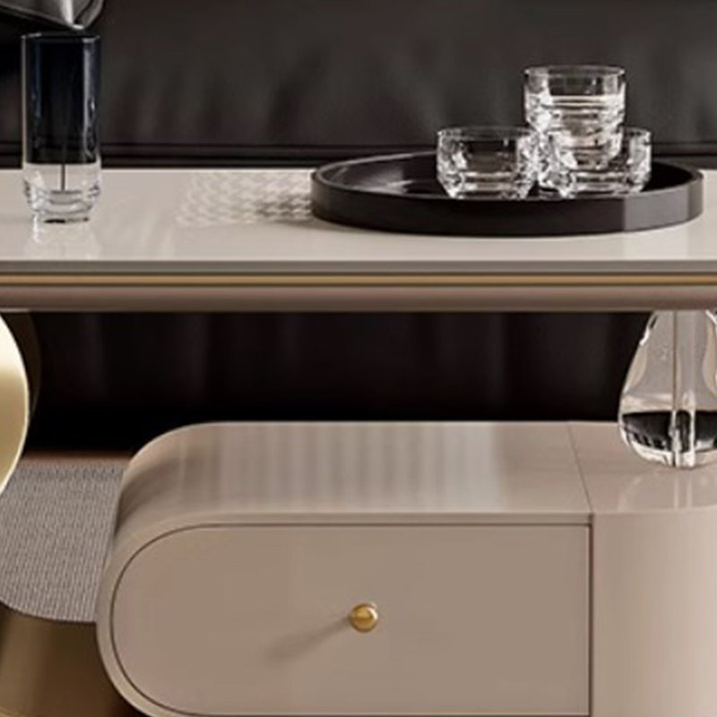 Design léger et luxueux avec table basse à roulettes, Doré