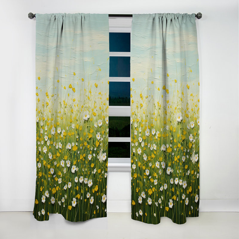 «Buttercups Minimalisme Dream» - Rideau Buttercups - Rideau floral occultant en velours - 1 panneau, L 52 po x L 108 po