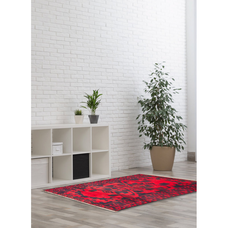 Teimani Red Rug 2'9" x 5'1"