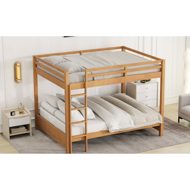 Bois, grand lit, lits superposés, construction, pin, peu encombrant, finitions en bois de la taille des chambres compactes, solide et économe pour caserne