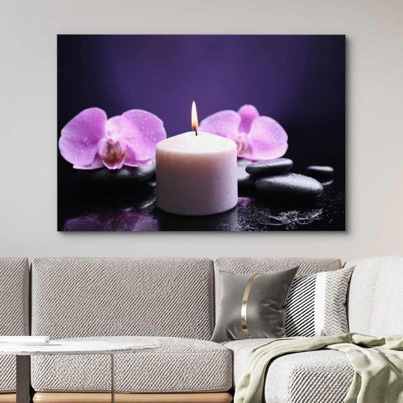Bougie brûlante orchidée avec pierres florales et basaltes, H 24 po x l 32 po