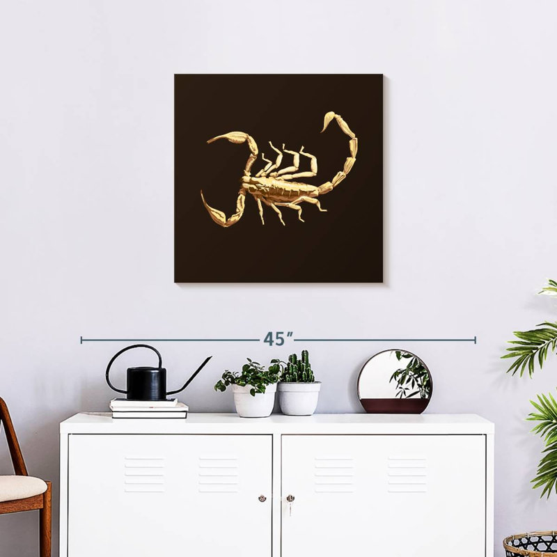 Crowle Venomous Scorpion, H 24 po x l 24 po
