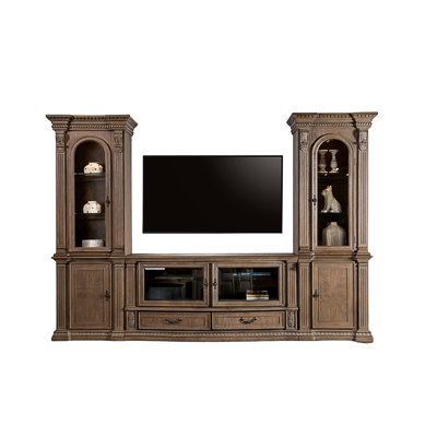 Meuble télé avec console de style traditionnel avec 6 portes et 2 tiroirs, détail sculpté, moulures dentelées, roseaux, finition chêne vieilli