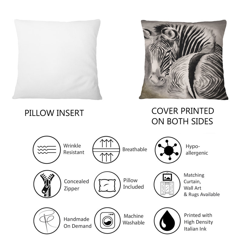 Zèbre avec rayures contrastantes noir et blanc IV - Coussin décoratif traditionnel imprimé 1