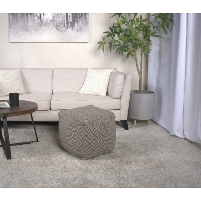 Amuleto Hand - Loomed Cotton Pouf