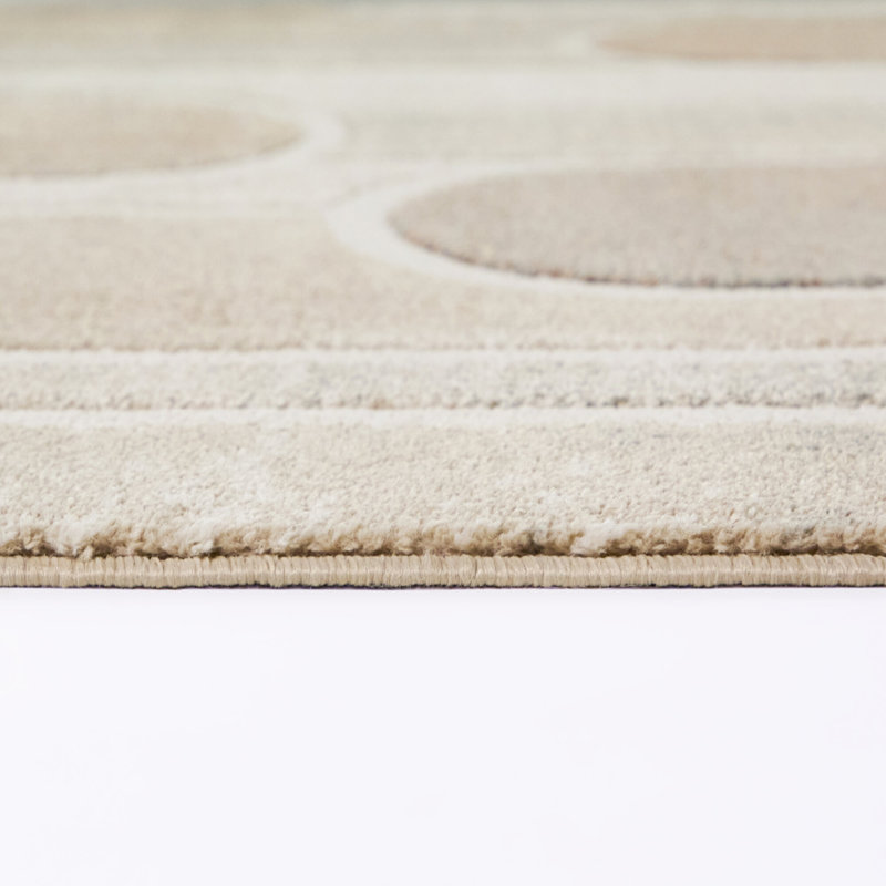 Tapis beige Benevelli, 7 pi 10 po x 10 pi