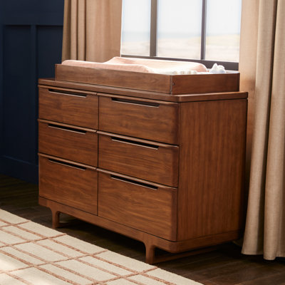 Maxi Cosi Embraced Forms 6-Drawer Dresser by Maxi-Cosi