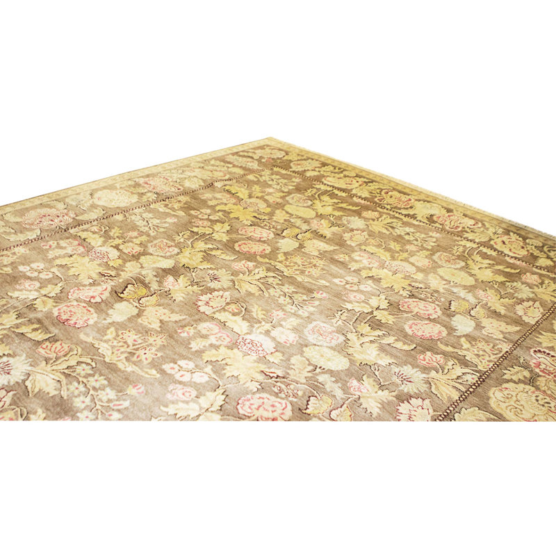 Tapis brun noué à la main de haute qualité