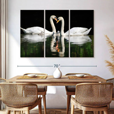Famille de cygnes Brampt