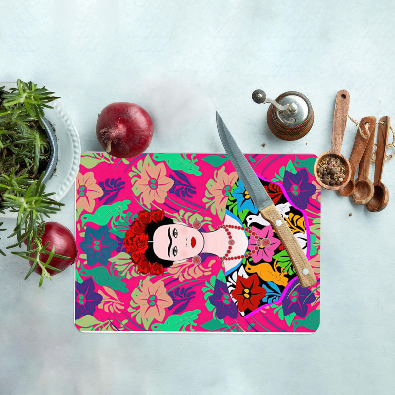Élégante planche à découper en verre à motif floral et perroquet avec illustration abstraite de fleurs vibrantes pour une expérience de cuisine unique