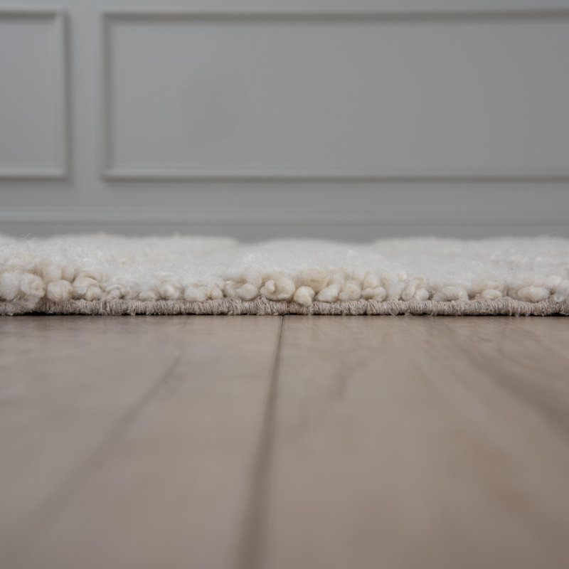 100% Wool Hand Woven Area Rug, Rectangle 5' x 7'6"