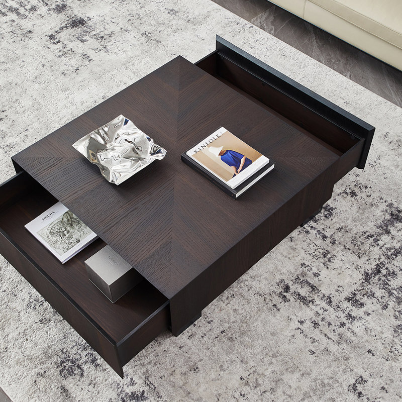Table basse carrée très simple