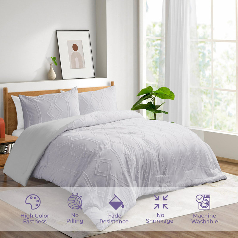 Clipped Tufted Embroidery All Season Comforter Set, King Comforter +2 King Pillowcases, Purple