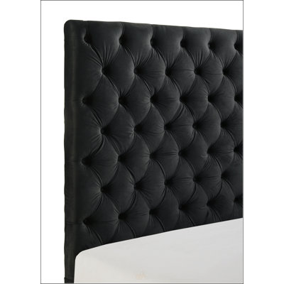 Luxurious King Size Bed